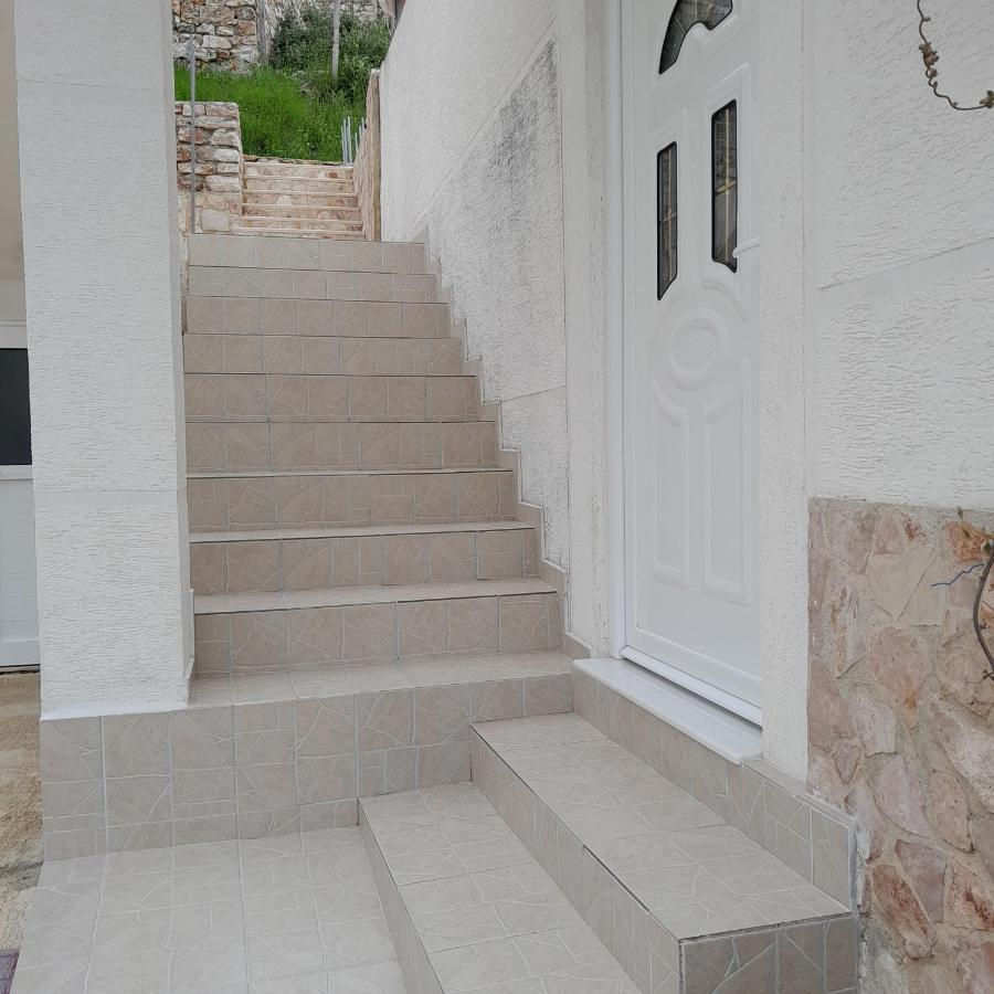 Denni'S Home Саранде Екстериор снимка