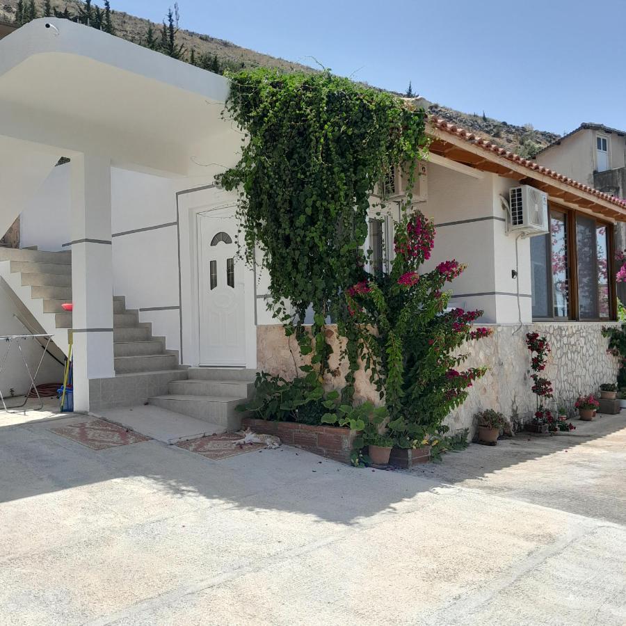 Denni'S Home Саранде Екстериор снимка